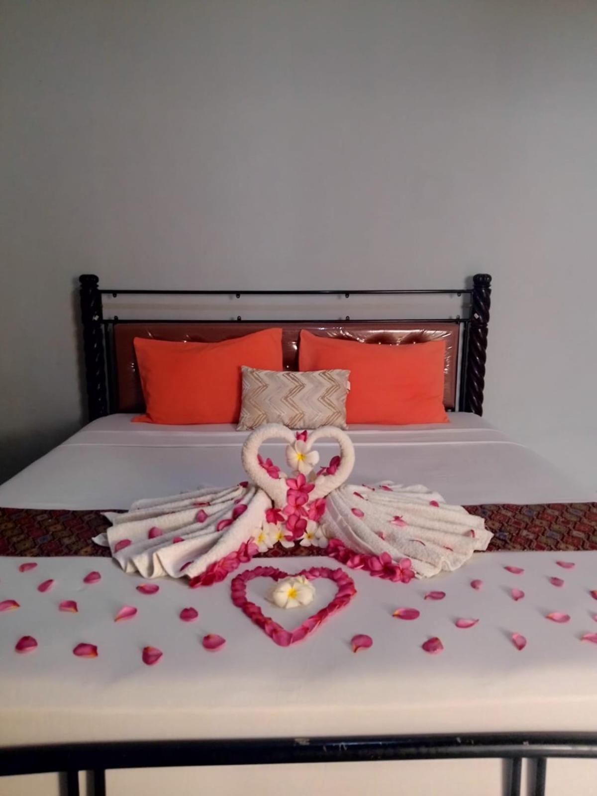 Pineapple Guest House Gili Air Kültér fotó