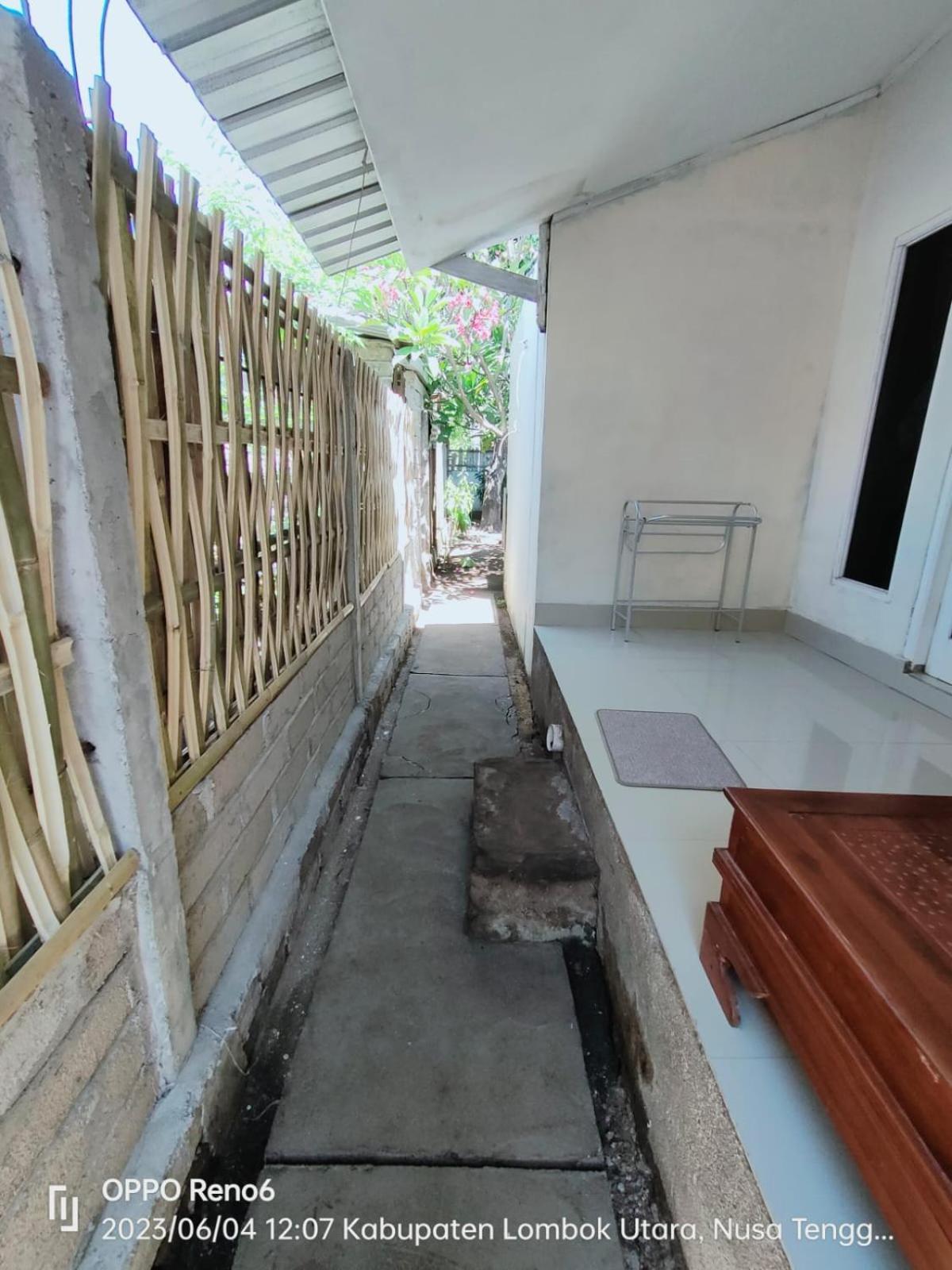 Pineapple Guest House Gili Air Kültér fotó